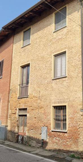 casa indipendente in vendita a Castagnole Monferrato