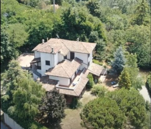 casa indipendente in vendita a Castel Boglione