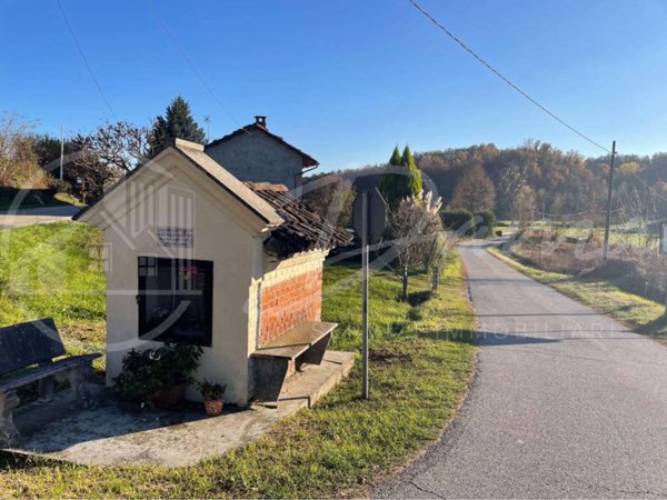 casa indipendente in vendita a Castell'Alfero in zona Callianetto