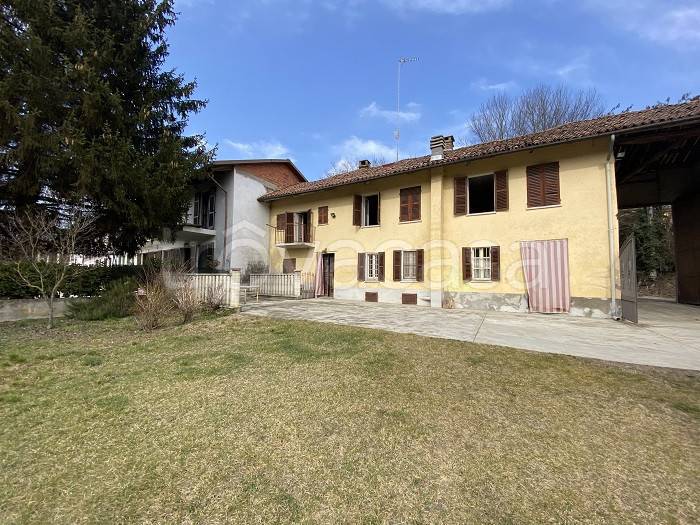 casa indipendente in vendita a Castell'Alfero in zona Callianetto