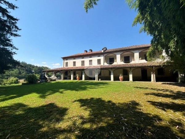 casa indipendente in vendita a Castell'Alfero in zona Callianetto