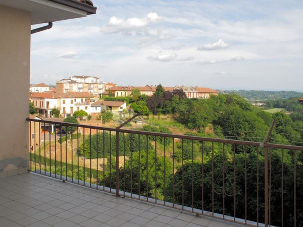 appartamento in vendita a Castell'Alfero