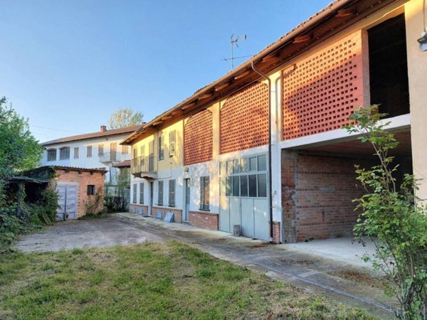 casa indipendente in vendita a Castell'Alfero