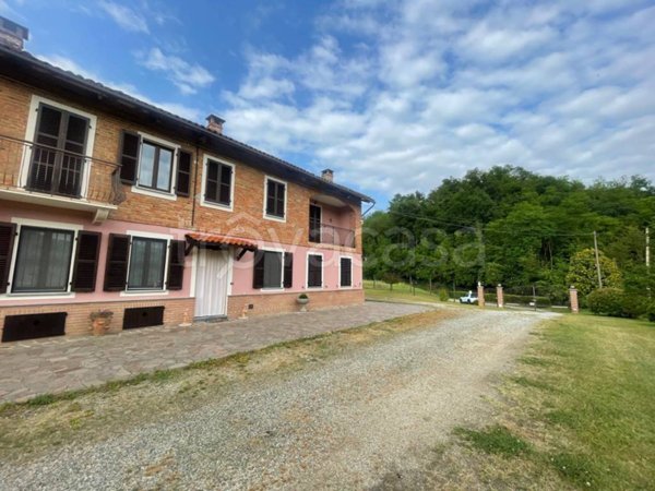 casa indipendente in vendita a Castell'Alfero in zona Callianetto