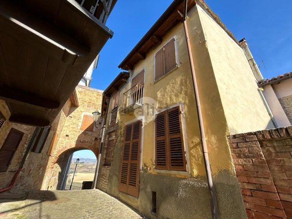 casa indipendente in vendita a Castell'Alfero