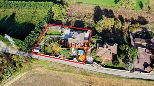 casa indipendente in vendita a Castell'Alfero