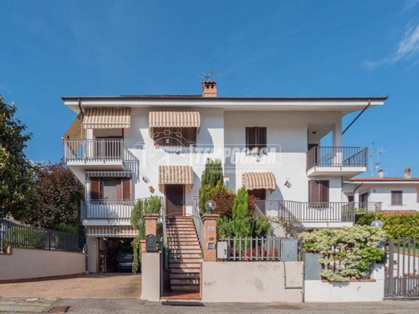 casa indipendente in vendita a Castell'Alfero in zona Callianetto