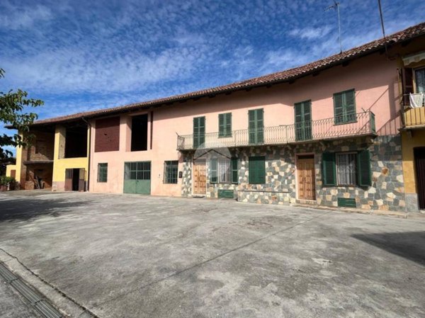 casa indipendente in vendita a Castell'Alfero