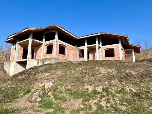 casa indipendente in vendita a Castell'Alfero