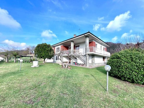 casa indipendente in vendita a Castell'Alfero in zona Callianetto