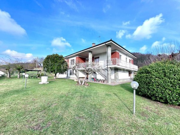 casa indipendente in vendita a Castell'Alfero in zona Callianetto