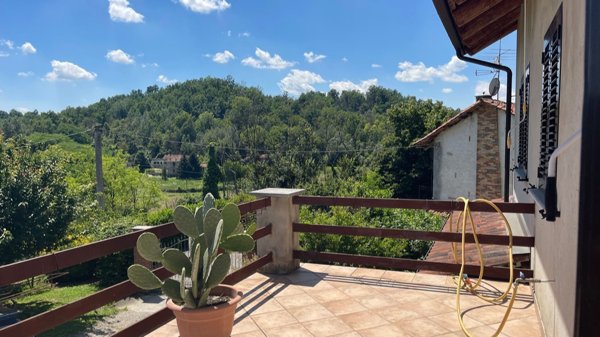 casa indipendente in vendita a Castell'Alfero