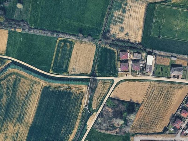 terreno agricolo in vendita a Castell'Alfero in zona Stazione