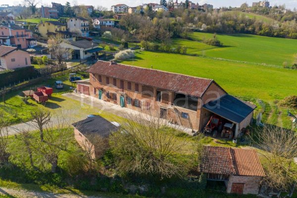 casa indipendente in vendita a Castell'Alfero in zona Callianetto