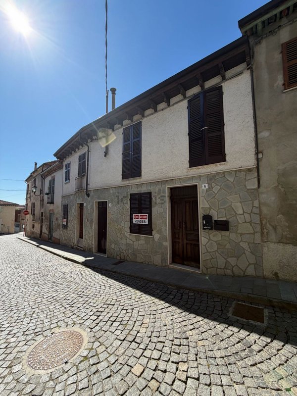 casa indipendente in vendita a Castell'Alfero