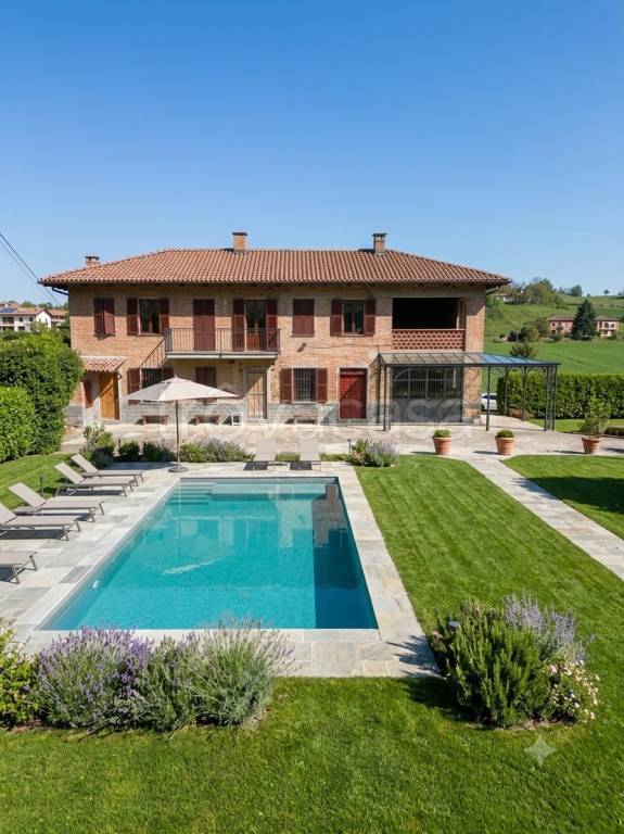 casa indipendente in vendita a Castell'Alfero