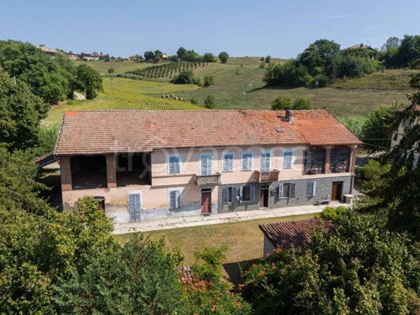casa indipendente in vendita a Castell'Alfero in zona Callianetto