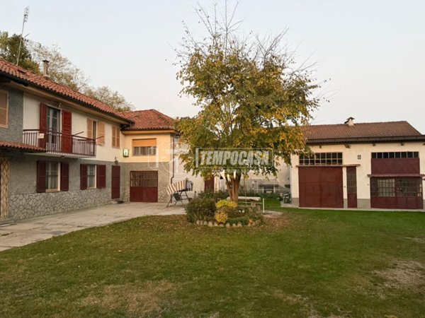 casale in vendita a Castellero