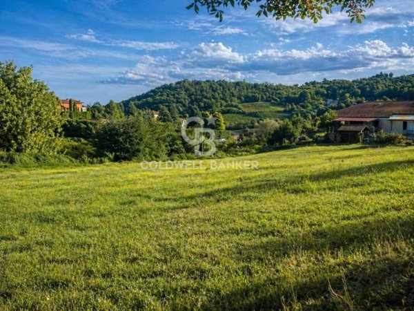 terreno edificabile in vendita a Castelletto Molina