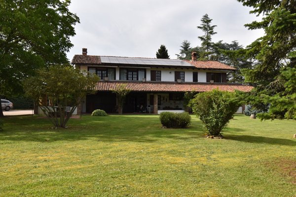casa indipendente in vendita a Castello di Annone