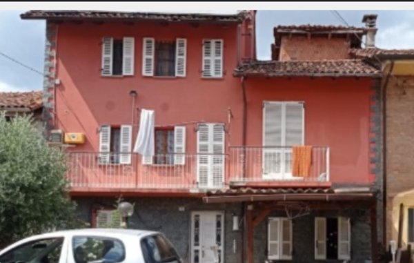 casa indipendente in vendita a Castello di Annone