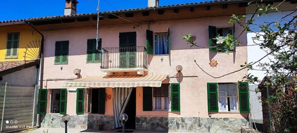 casa indipendente in vendita a Castello di Annone