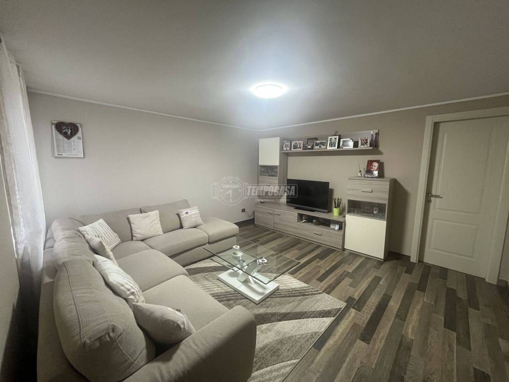 casa indipendente in vendita a Castello di Annone