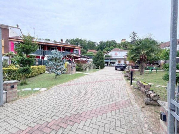 casa semindipendente in vendita a Castello di Annone