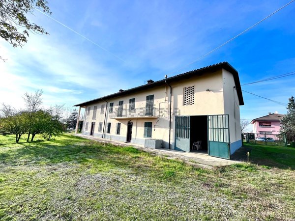 casale in vendita a Castello di Annone