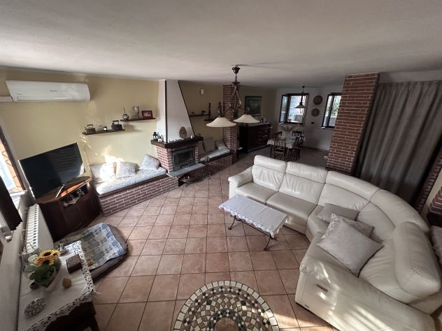 casa indipendente in vendita a Castello di Annone