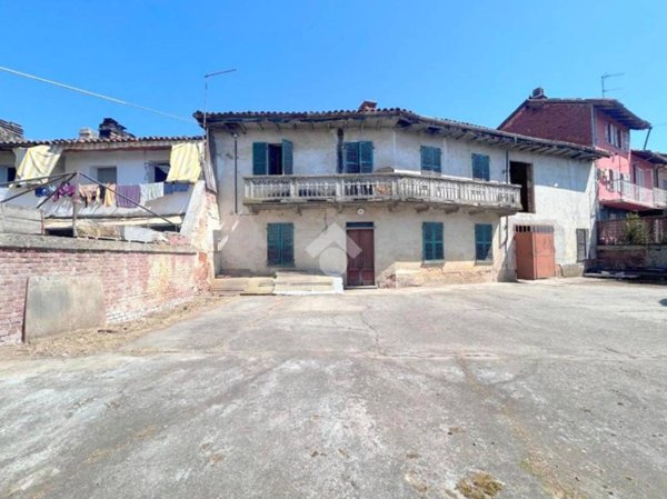 casale in vendita a Castello di Annone in zona Crocetta