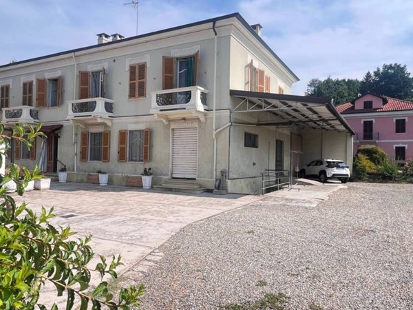 casa indipendente in vendita a Castello di Annone