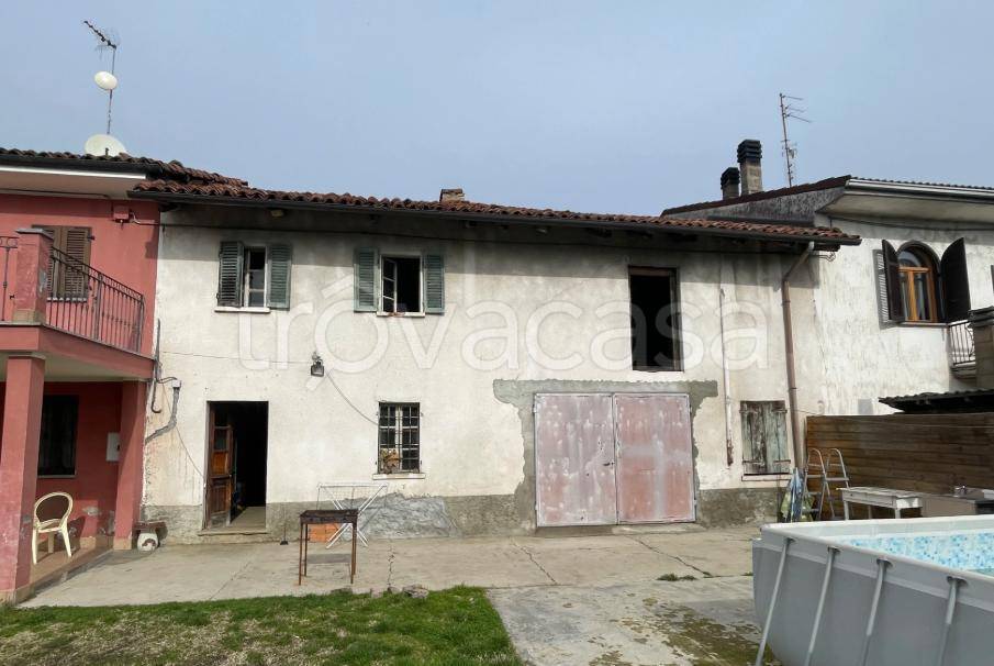 casa indipendente in vendita a Castello di Annone