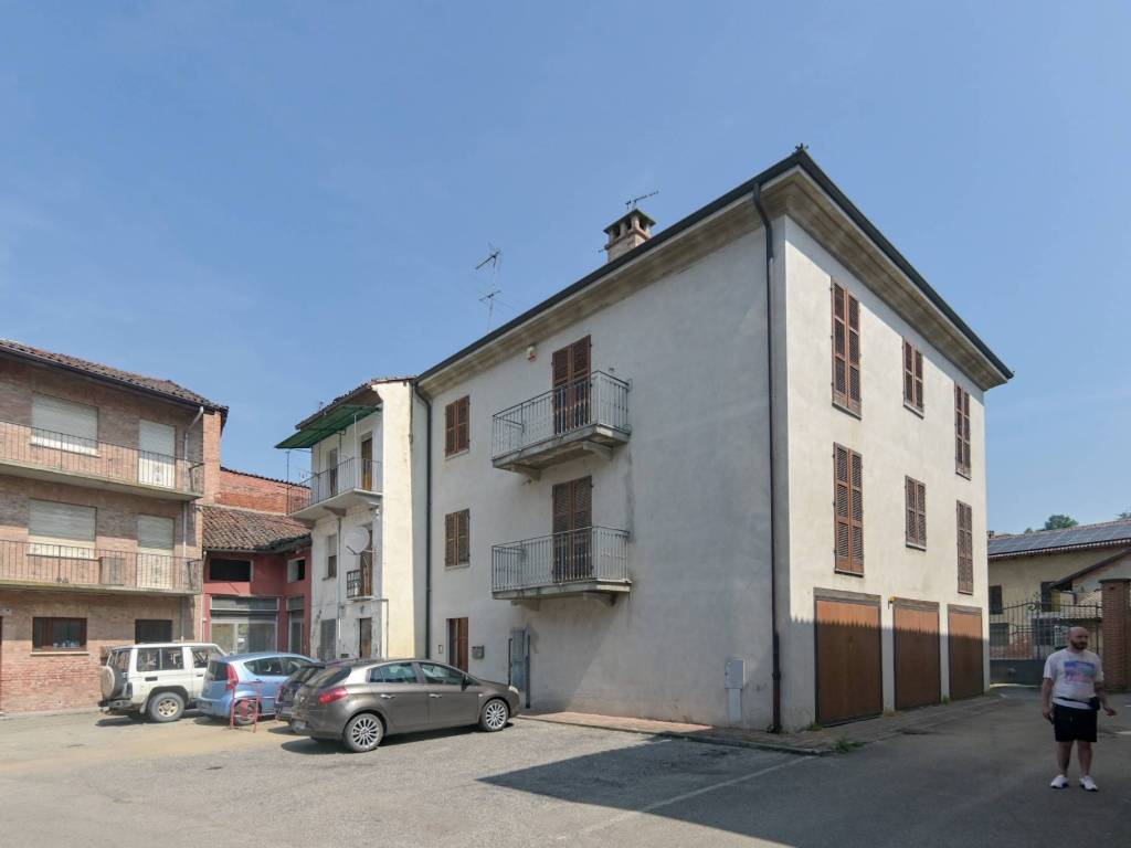 appartamento in vendita a Castello di Annone