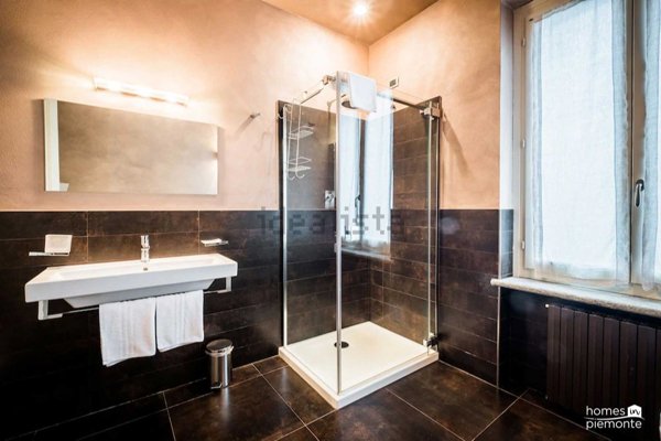 casa indipendente in vendita a Castelnuovo Belbo