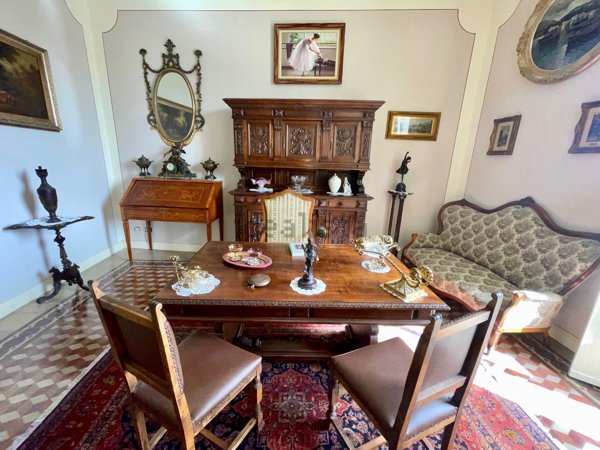 casa indipendente in vendita a Castelnuovo Belbo