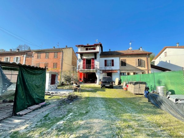 appartamento in vendita a Castelnuovo Belbo