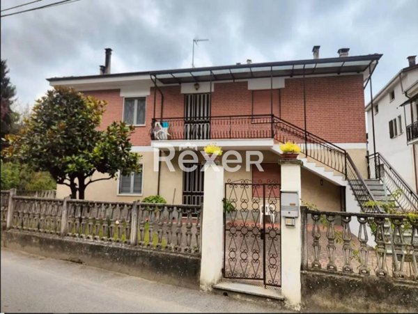 appartamento in vendita a Castelnuovo Belbo