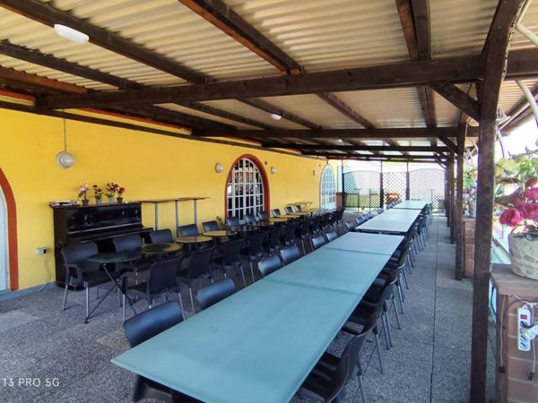 negozio in vendita a Castelnuovo Calcea