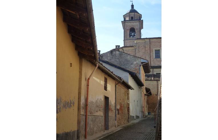 casa indipendente in vendita a Castelnuovo Calcea