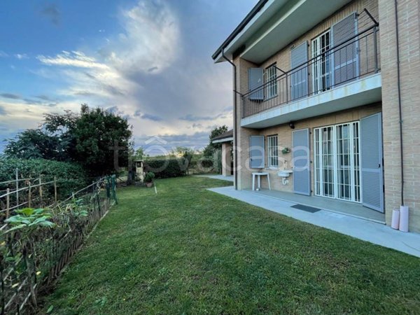 casa indipendente in vendita a Castelnuovo Calcea