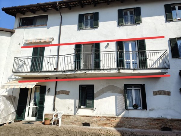 appartamento in vendita a Castelnuovo Calcea
