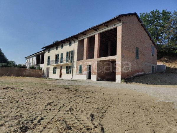 casa indipendente in vendita a Castelnuovo Calcea