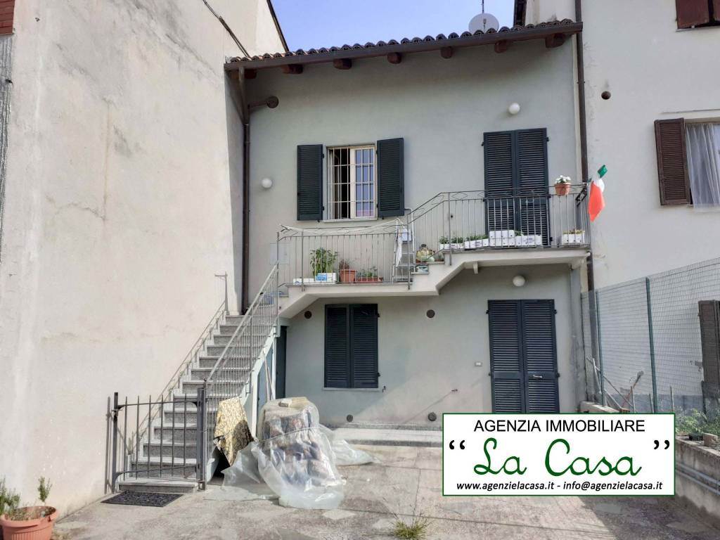 appartamento in vendita a Castelnuovo Don Bosco