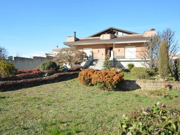 casa indipendente in vendita a Castelnuovo Don Bosco