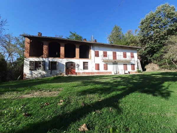 casa indipendente in vendita a Castelnuovo Don Bosco in zona Morialdo