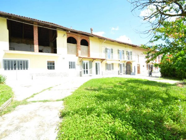 casa indipendente in vendita a Castelnuovo Don Bosco