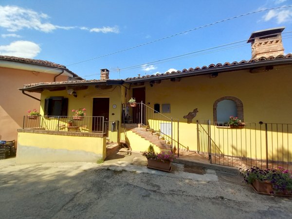 casa indipendente in vendita a Castelnuovo Don Bosco
