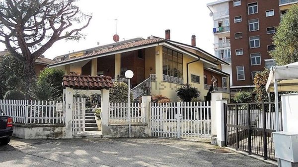 casa indipendente in vendita a Castelnuovo Don Bosco
