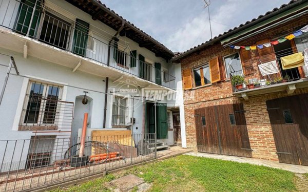 casa indipendente in vendita a Castelnuovo Don Bosco